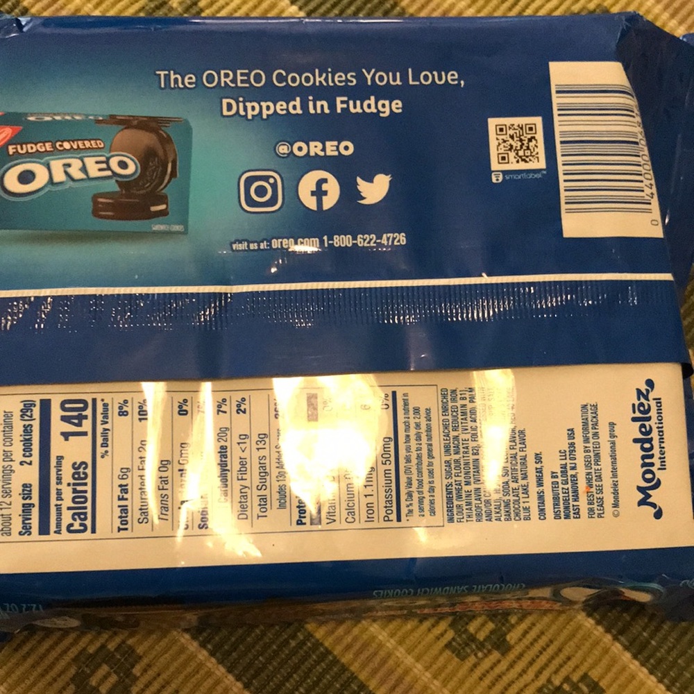 Limited edition oreos - Picture 2 of 3